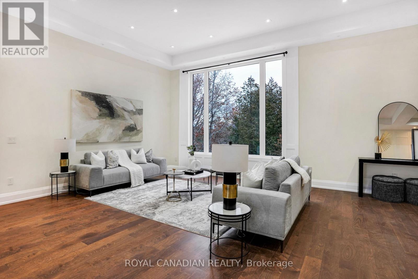 15 Glenview Heights Lane, King, Ontario  L3Y 4V9 - Photo 5 - N13618228