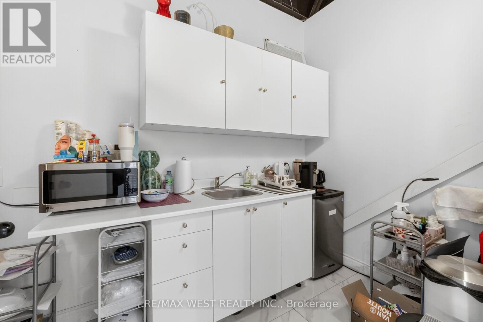 7 - 2396 Major Mackenzie Drive W, Vaughan, Ontario  L6A 4Y1 - Photo 35 - N13618240