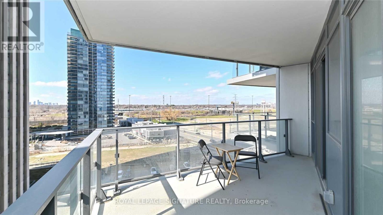 1005 - 10 Parklawn Road, Toronto, Ontario  M8Y 3H8 - Photo 10 - W13618170