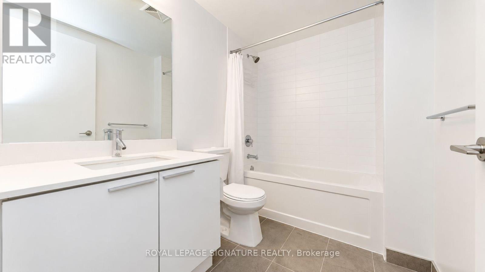 1005 - 10 Parklawn Road, Toronto, Ontario  M8Y 3H8 - Photo 9 - W13618170