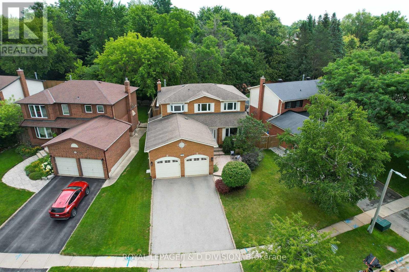 12 Jason Crescent, Halton Hills, Ontario  L7G 4Z4 - Photo 8 - W13618250