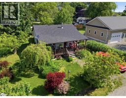 13 WINGER Drive, Selkirk, Ontario