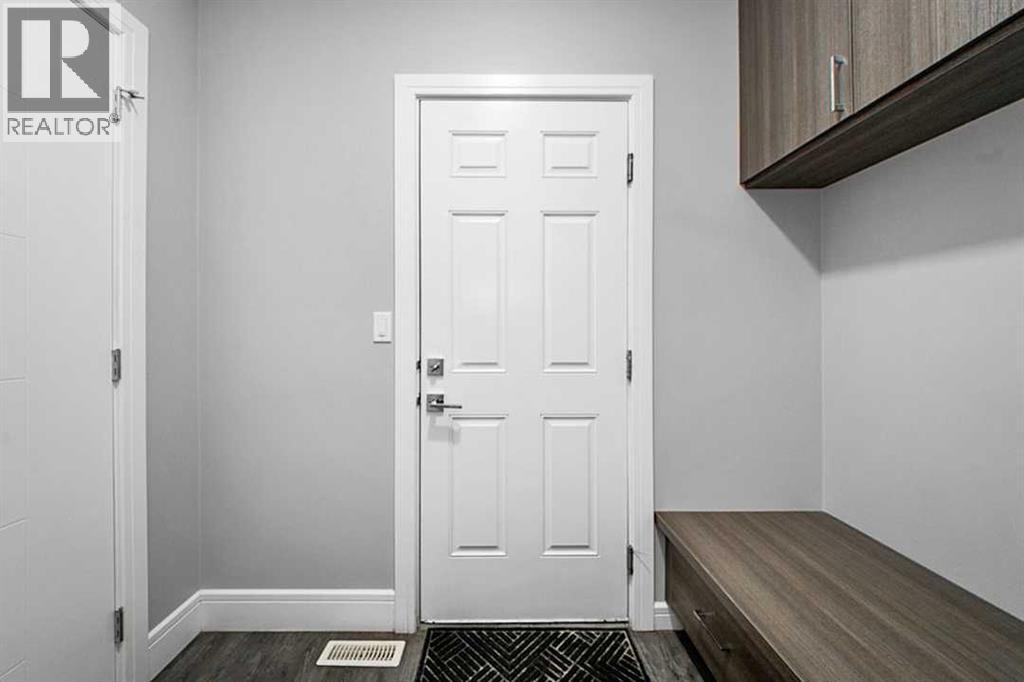 218 Prospect Drive E, Fort Mcmurray, Alberta  T9K 0W7 - Photo 6 - A2330557