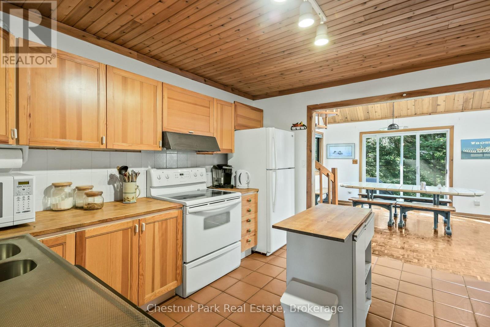 1 Merlin (Island M91) Island, Muskoka Lakes, Ontario  P1P 1R2 - Photo 13 - X13552974