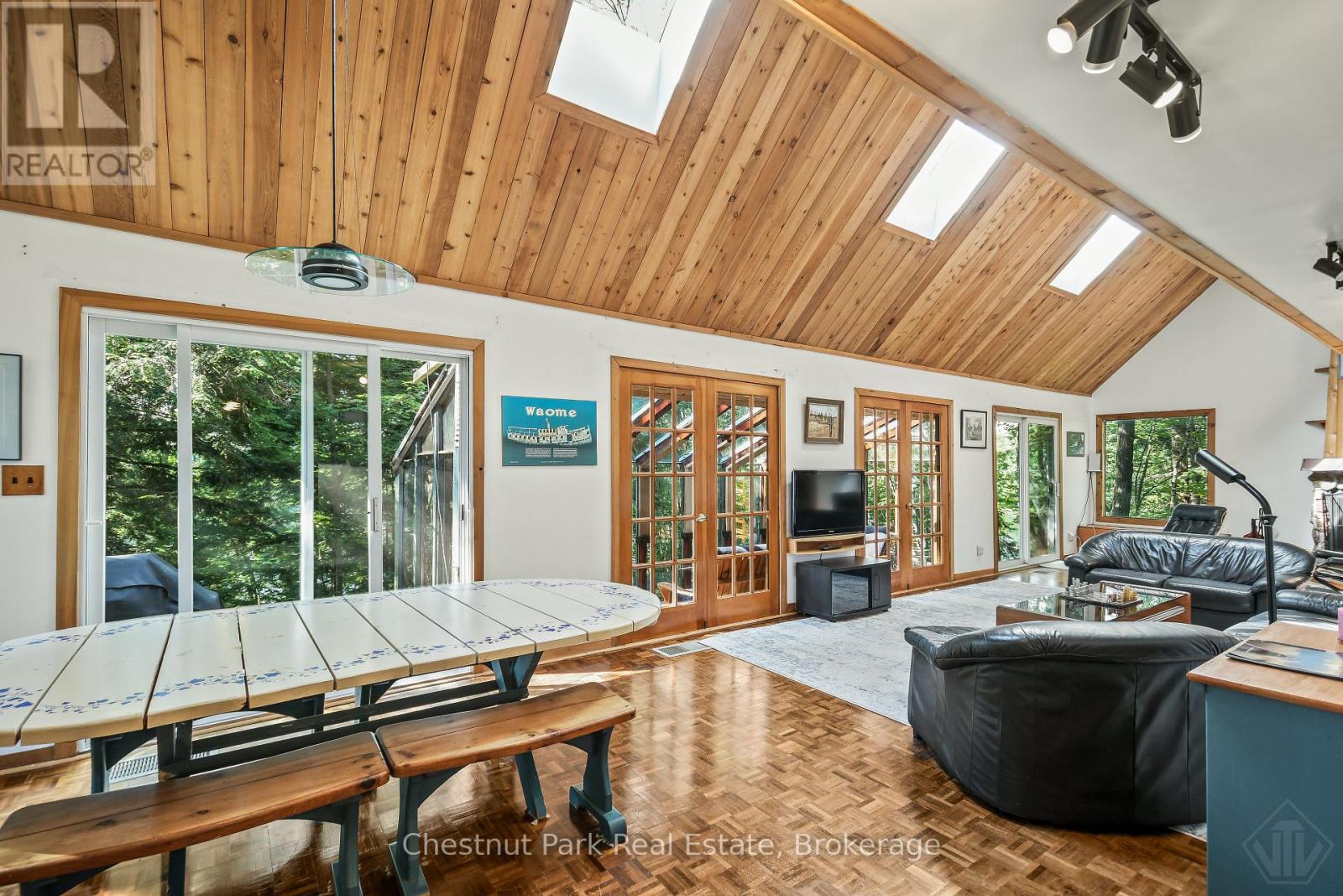 1 Merlin (Island M91) Island, Muskoka Lakes, Ontario  P1P 1R2 - Photo 15 - X13552974