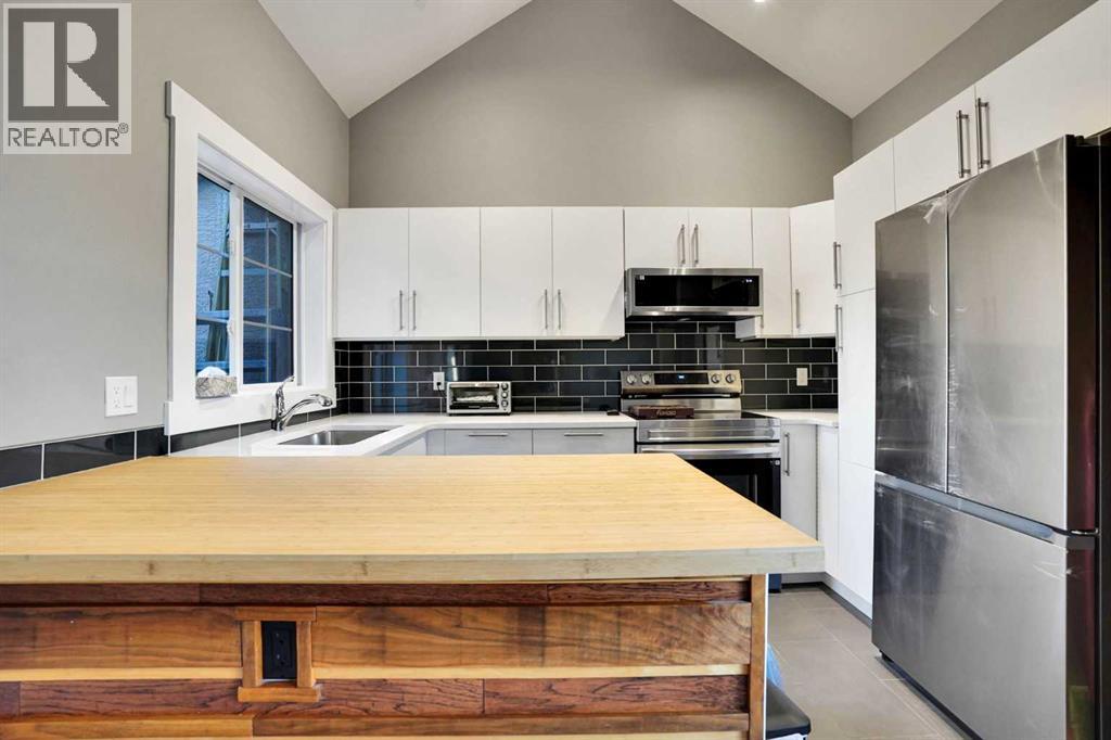 109 Patterson View Sw, Calgary, Alberta  T3H 2P4 - Photo 11 - A2330396