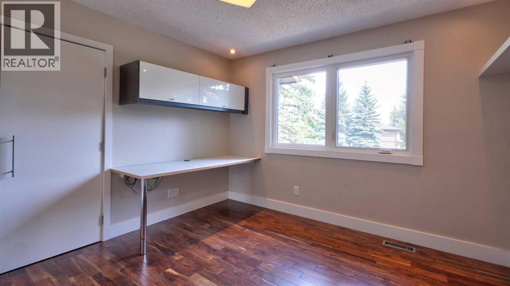 14, 2323 Oakmoor Drive Sw, Calgary, Alberta  T2V 4T2 - Photo 13 - A2332087