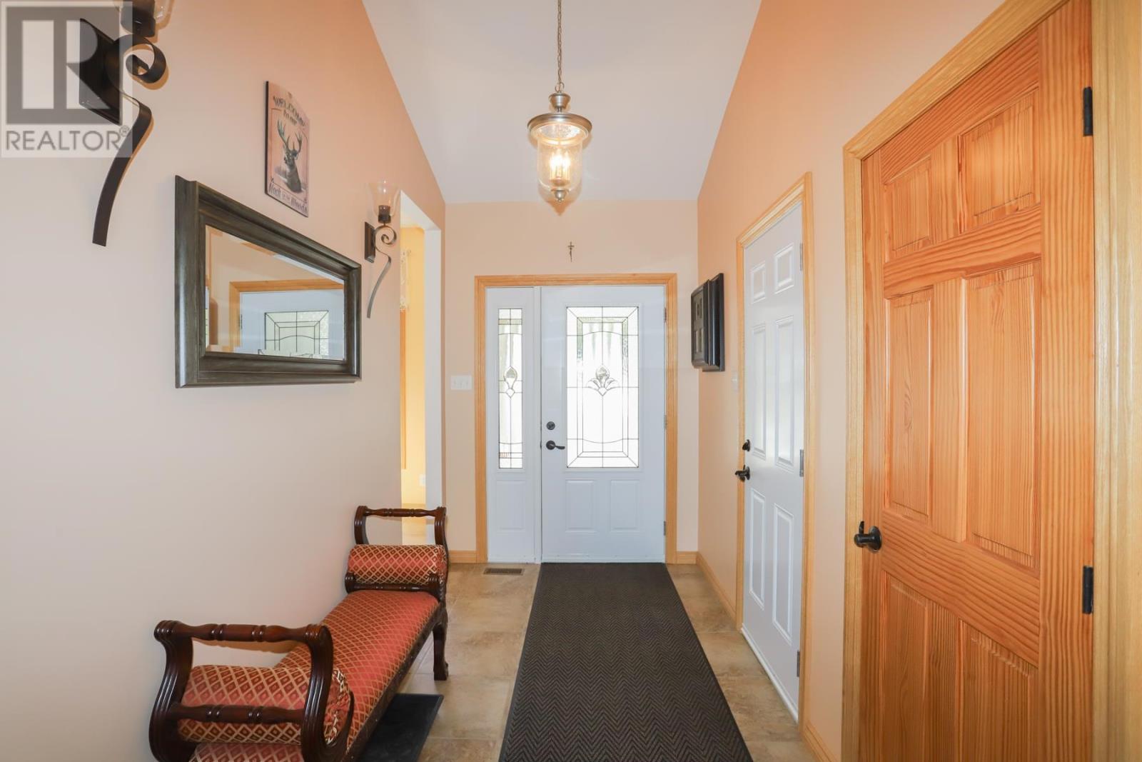 539 Leisure Bay Rd, Blind River, Ontario  P0R 1B0 - Photo 19 - SM260773