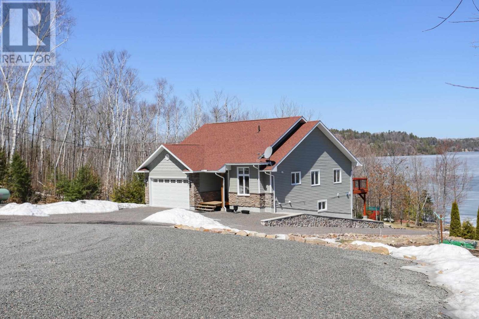 539 Leisure Bay Rd, Blind River, Ontario  P0R 1B0 - Photo 13 - SM260773