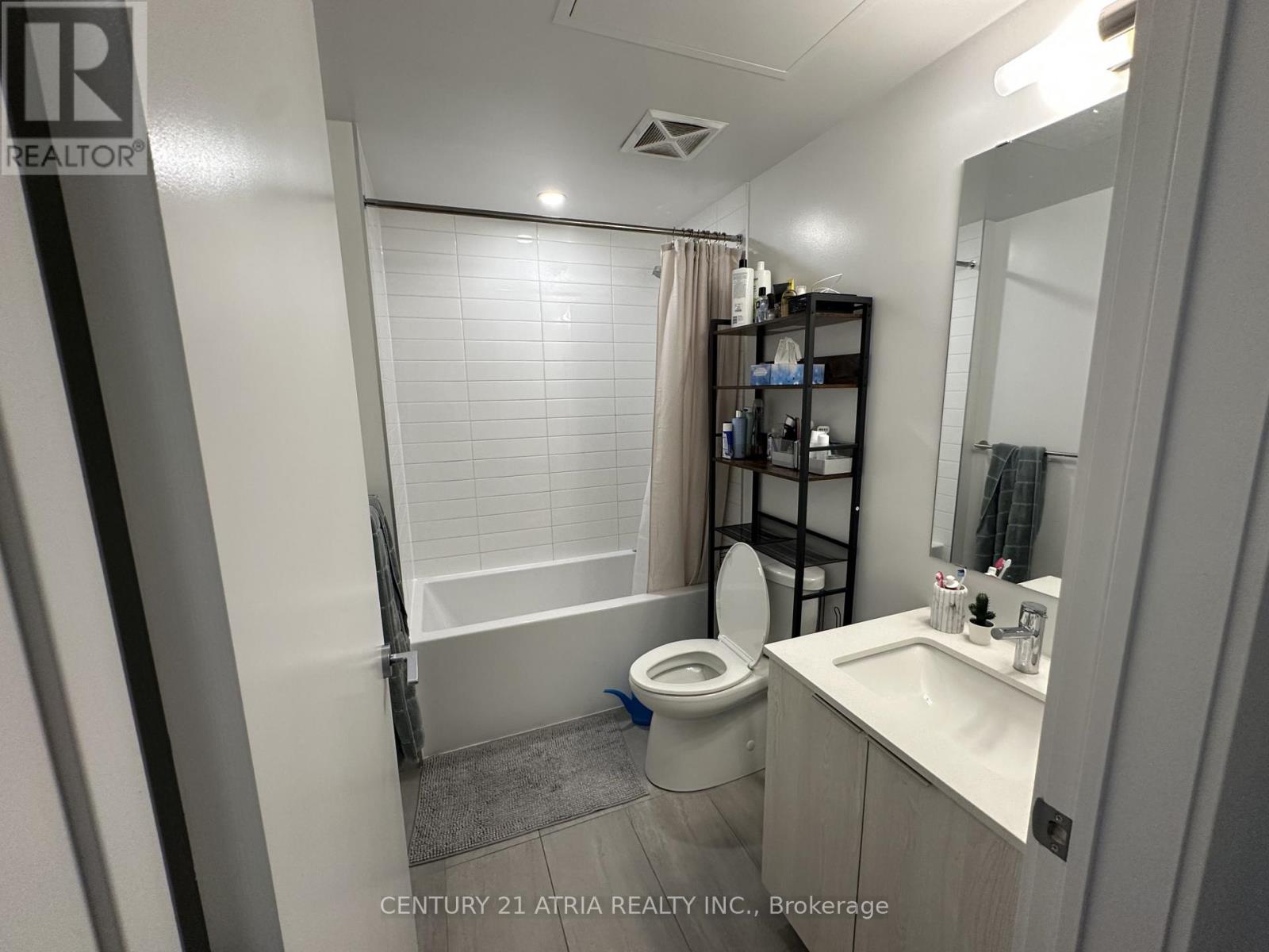 1005 - 357 King Street W, Toronto, Ontario  M5V 0S7 - Photo 12 - C13599406