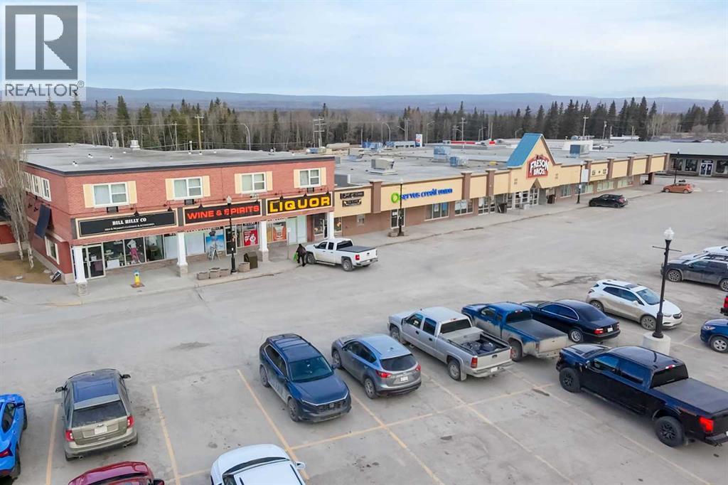 112 Athabasca Avenue, Hinton, Alberta  T7V 2A5 - Photo 13 - A2323123