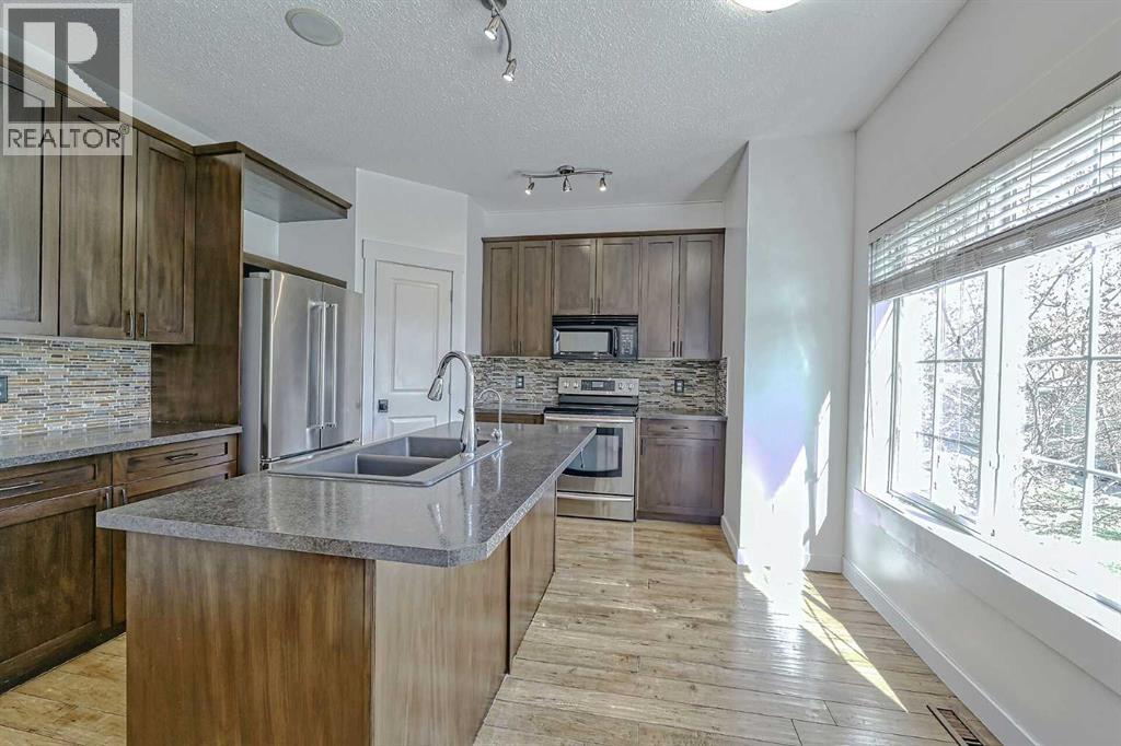 179 Rainbow Falls Drive, Chestermere, Alberta  T1X 0A7 - Photo 15 - A2309744