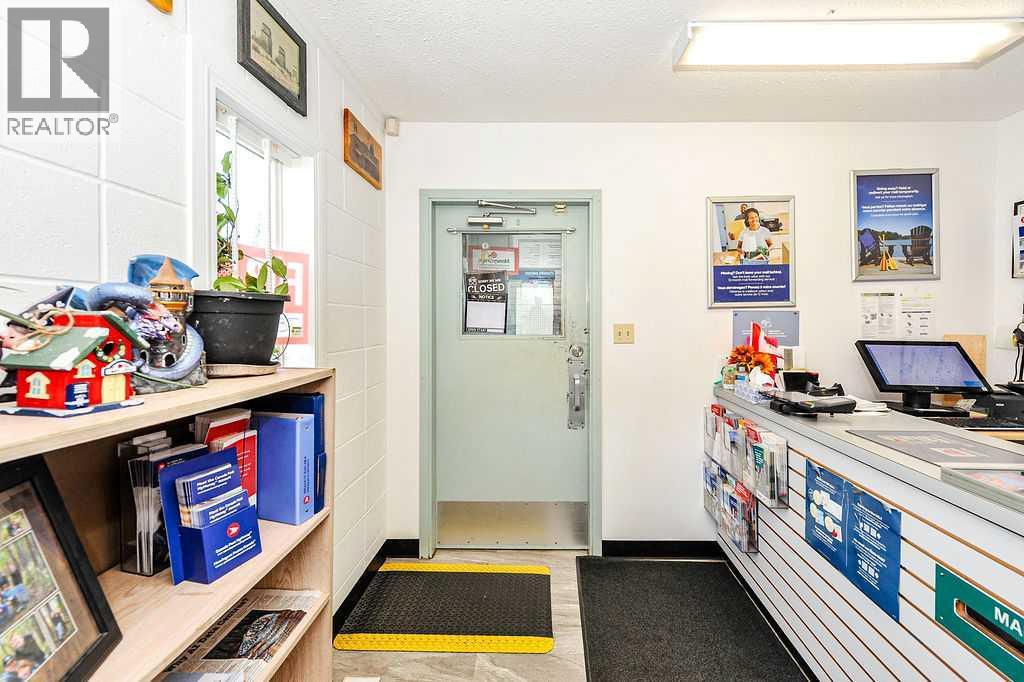 9 Main Street, Hay Lakes, Alberta  T0B 1W0 - Photo 9 - A2330457