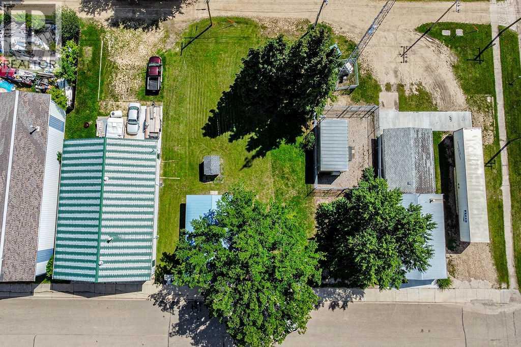 9 Main Street, Hay Lakes, Alberta  T0B 1W0 - Photo 31 - A2330457