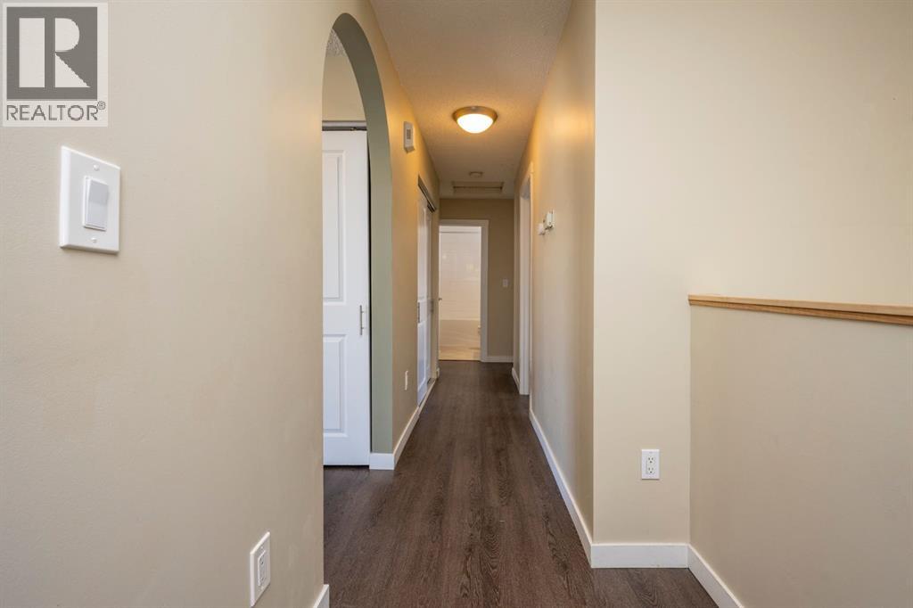 6031 Lacombe Way Sw, Calgary, Alberta  T3E 5T4 - Photo 15 - A2318640