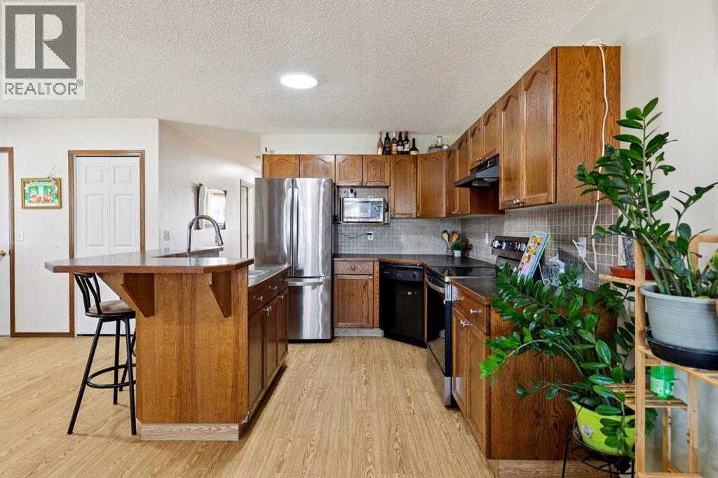 1916b 29 Avenue, Nanton, Alberta  T0L 1R0 - Photo 11 - A2330606