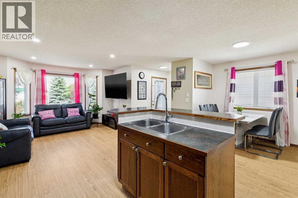 1916b 29 Avenue, Nanton, Alberta  T0L 1R0 - Photo 7 - A2330606