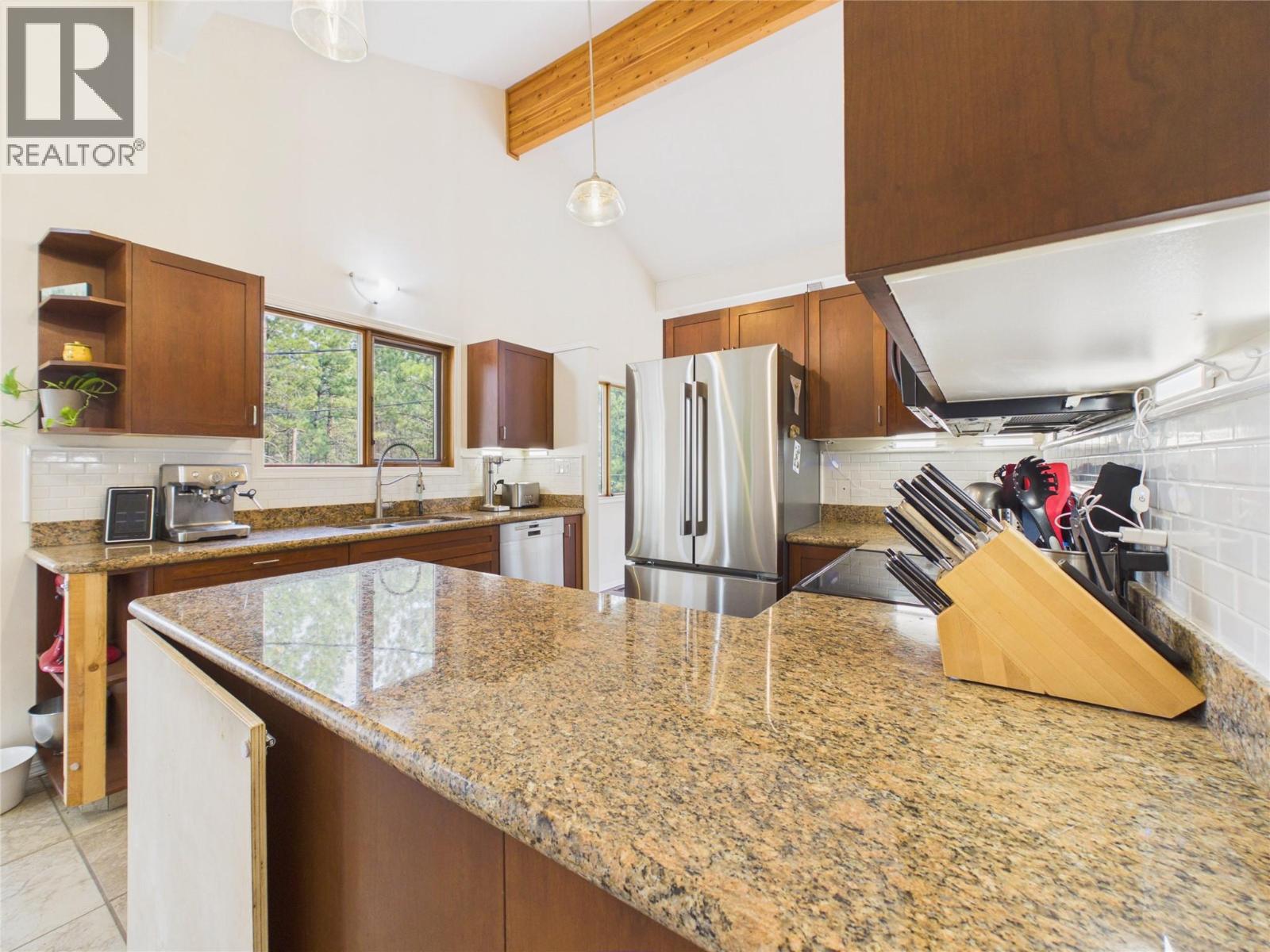 5740 Kennedy Road, Cranbrook, British Columbia V1C 7C1 - Photo 16 - 10396215