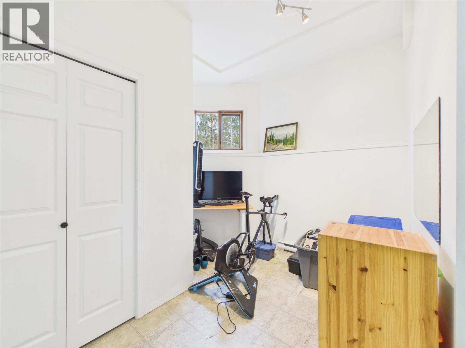 5740 Kennedy Road, Cranbrook, British Columbia V1C 7C1 - Photo 48 - 10396215