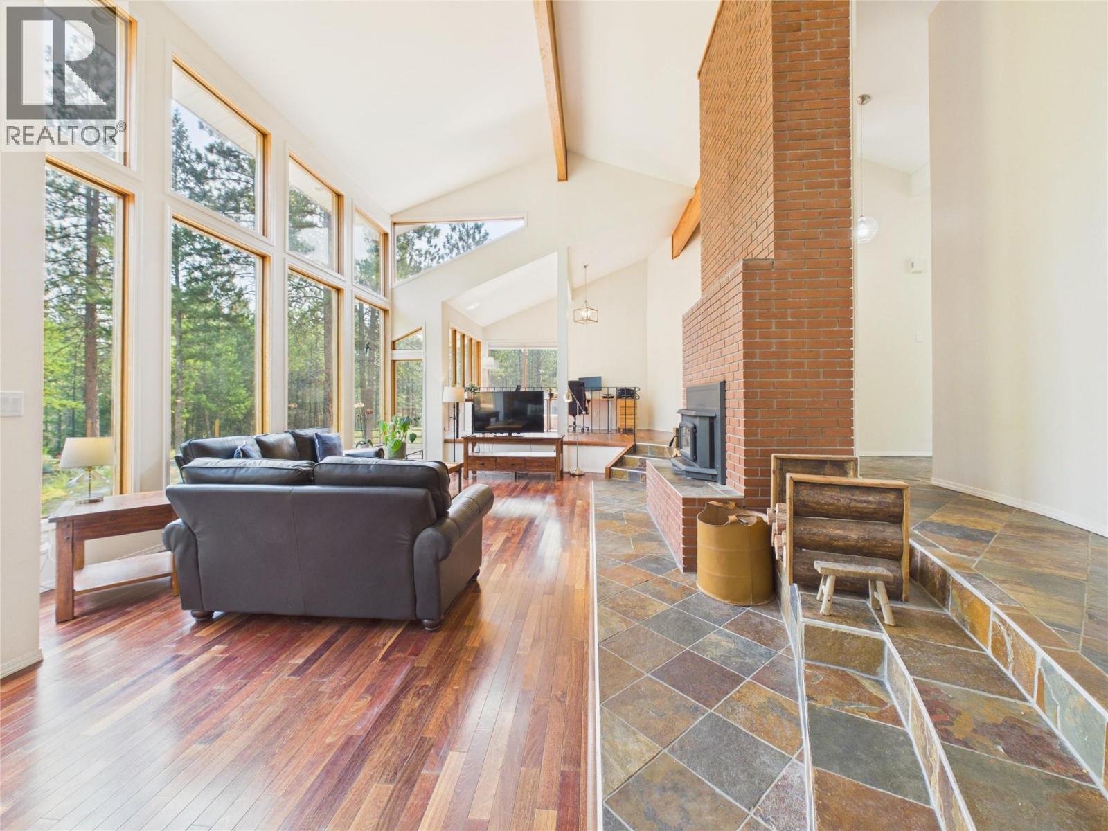 5740 Kennedy Road, Cranbrook, British Columbia V1C 7C1 - Photo 9 - 10396215