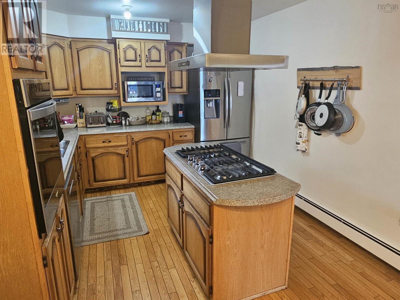 10 Morris Street, Springhill, Nova Scotia  B0M 1X0 - Photo 18 - 202615973