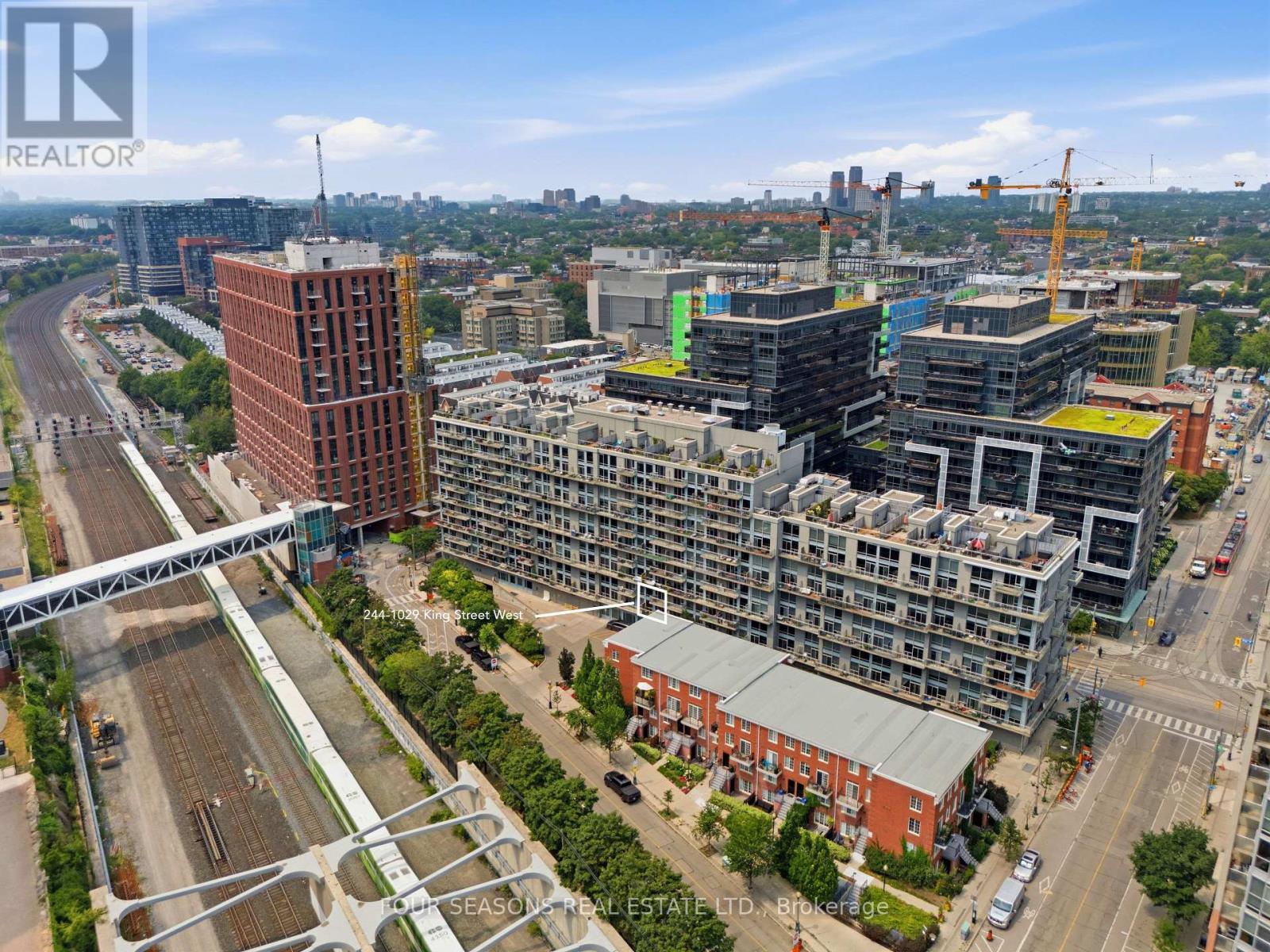 244 - 1029 KING STREET W, Toronto (Niagara)
