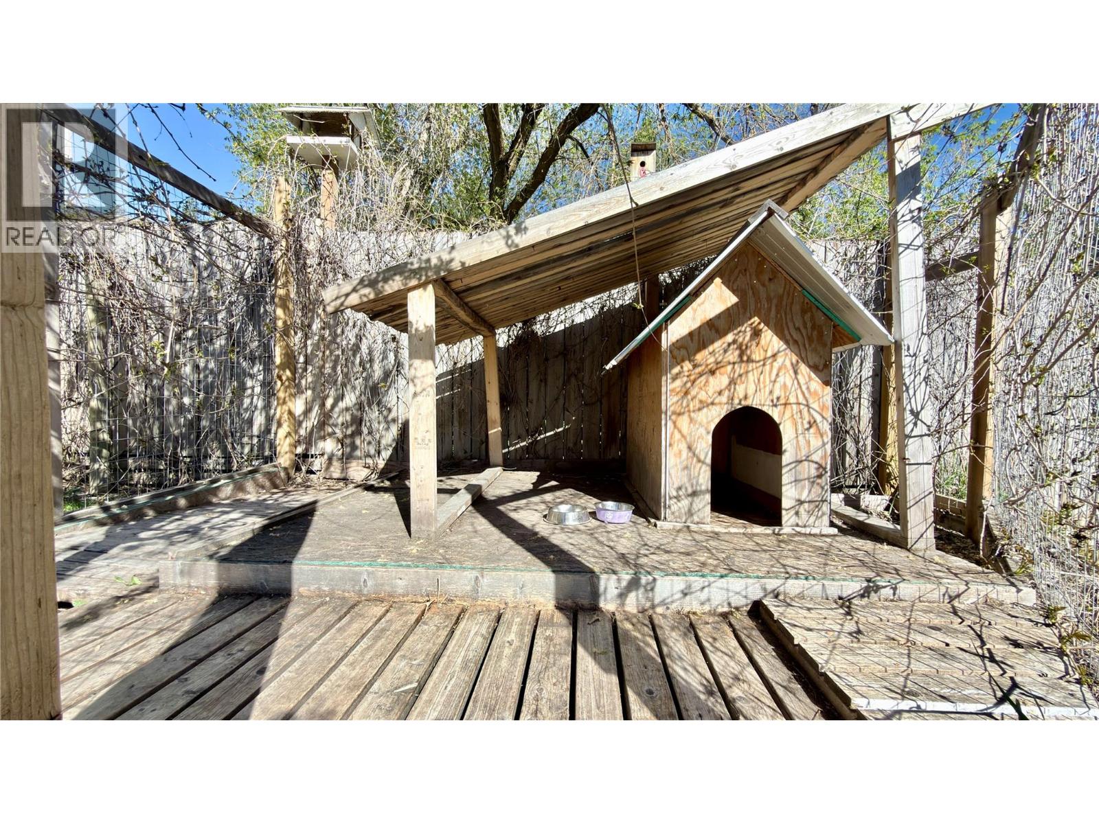 1606 33 Highway, Rock Creek, British Columbia  V0H 1Y0 - Photo 20 - 10385871