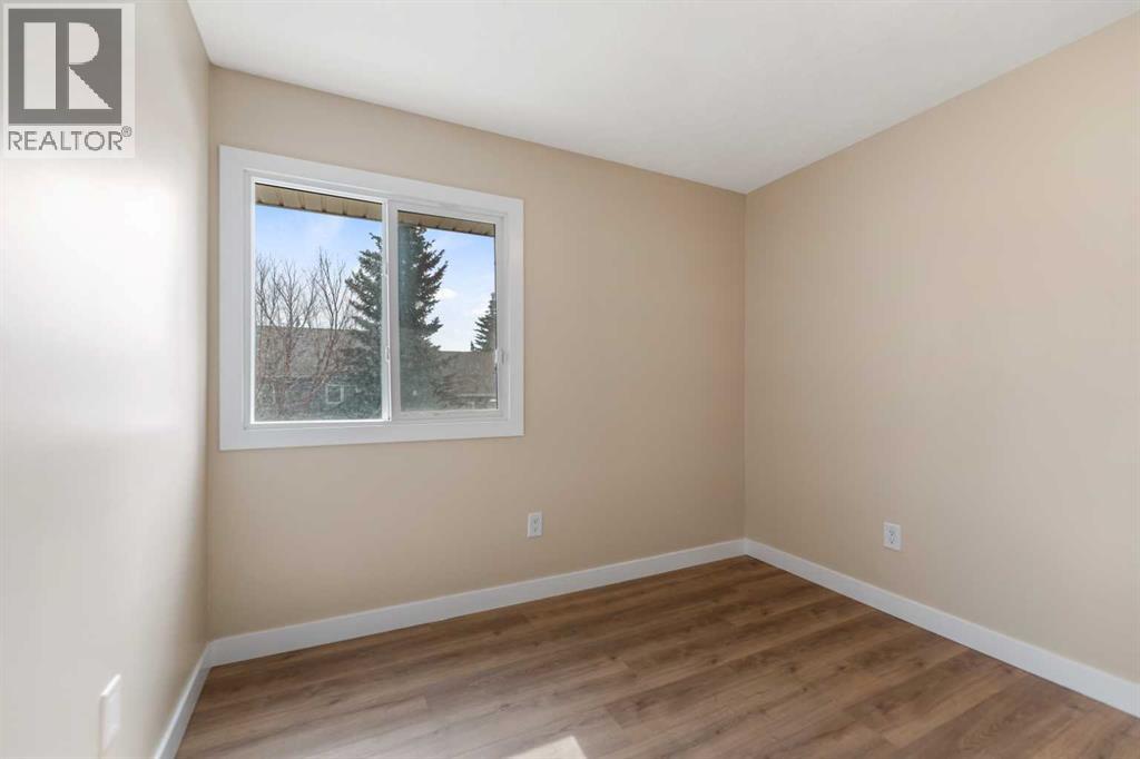 129, 46 Glamis Green Sw, Calgary, Alberta T2E 6S4 - Photo 23 - A2309322