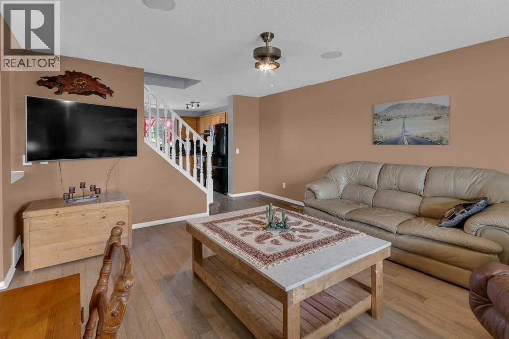 500 Morningside Park SW, Airdrie, Alberta  T4B 3M6 - Photo 4 - A2321409