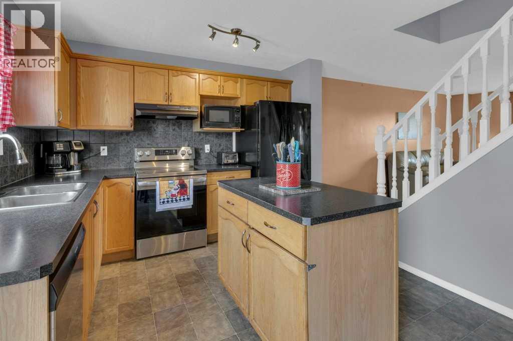 500 Morningside Park SW, Airdrie, Alberta  T4B 3M6 - Photo 6 - A2321409
