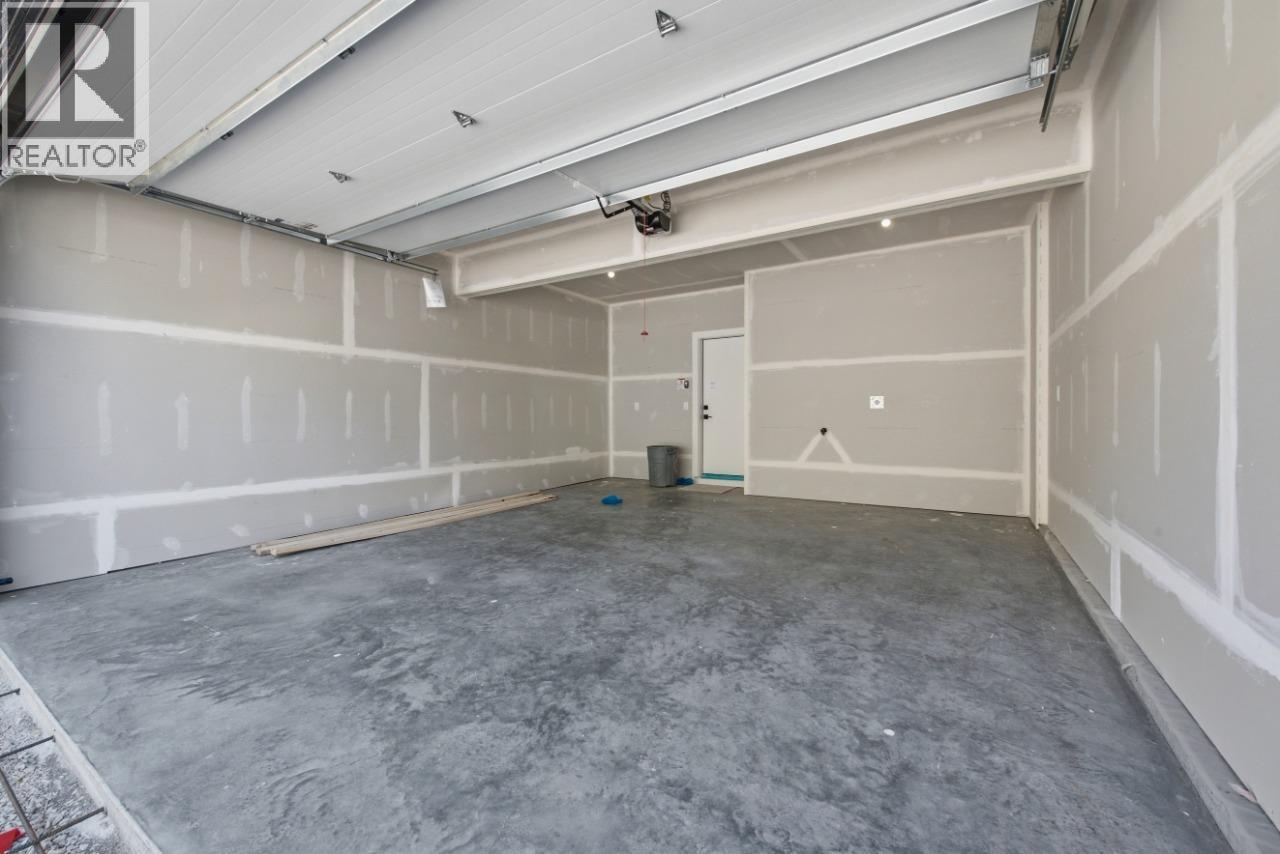 377 Arrowleaf Rise, Coldstream, British Columbia  V1B 0B5 - Photo 34 - 10393250