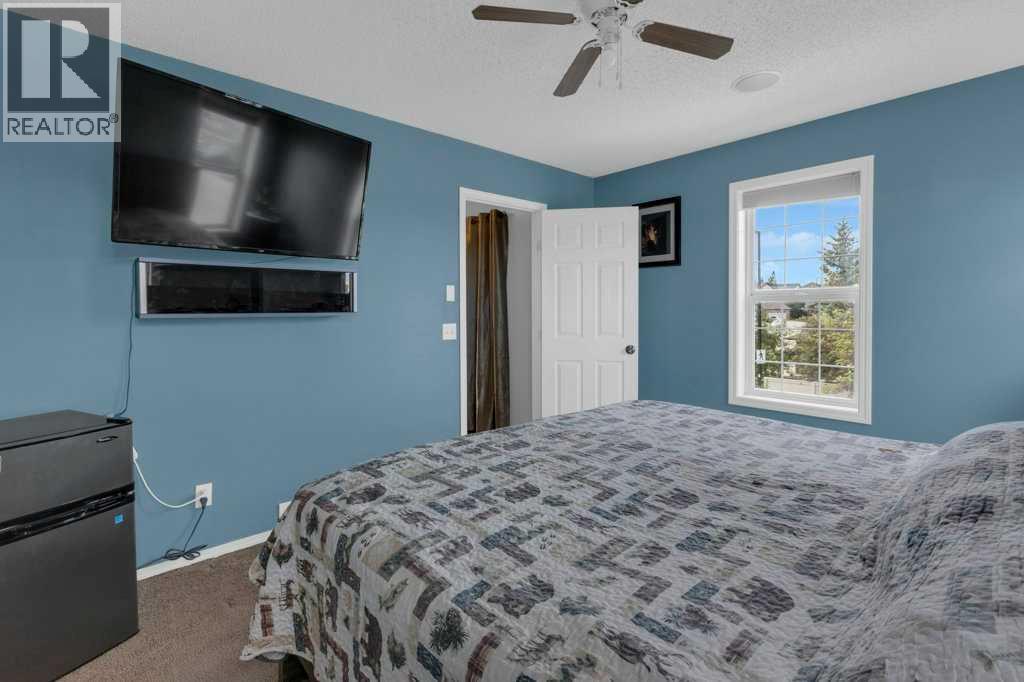 500 Morningside Park SW, Airdrie, Alberta  T4B 3M6 - Photo 12 - A2321409