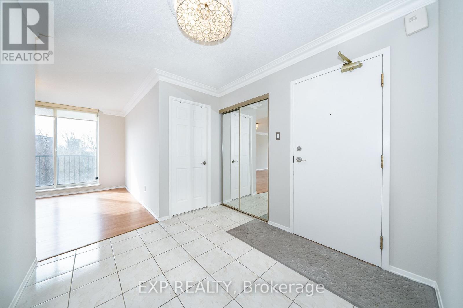 404 - 30 Harding Boulevard W, Richmond Hill, Ontario  L4C 9M3 - Photo 14 - N13618336