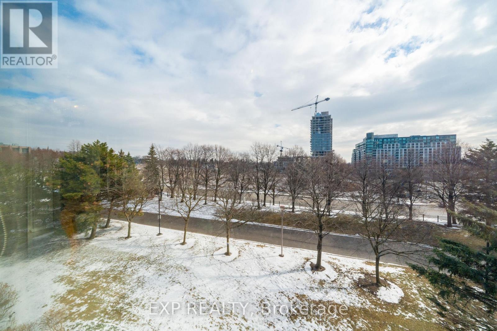 404 - 30 Harding Boulevard W, Richmond Hill, Ontario  L4C 9M3 - Photo 25 - N13618336