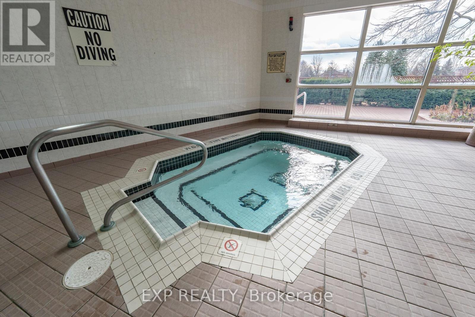 404 - 30 Harding Boulevard W, Richmond Hill, Ontario  L4C 9M3 - Photo 30 - N13618336
