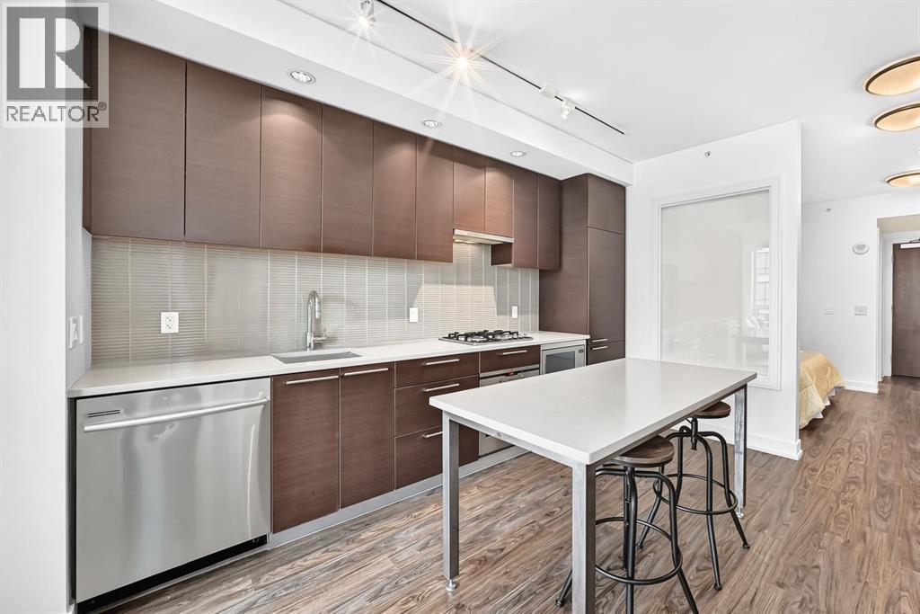 458, 222 Riverfront Avenue SW, Calgary, Alberta  T2P 0X2 - Photo 17 - A2330584