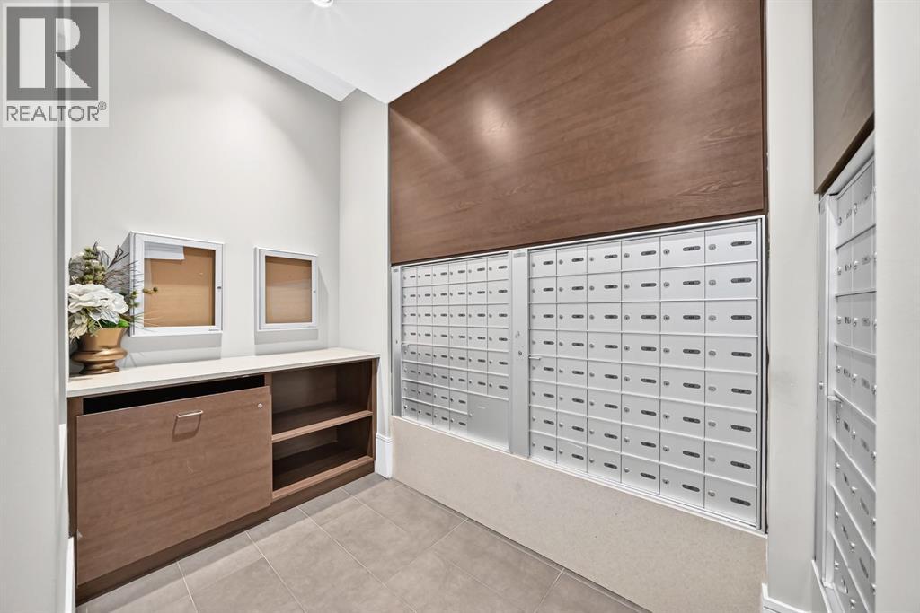 458, 222 Riverfront Avenue SW, Calgary, Alberta  T2P 0X2 - Photo 12 - A2330584