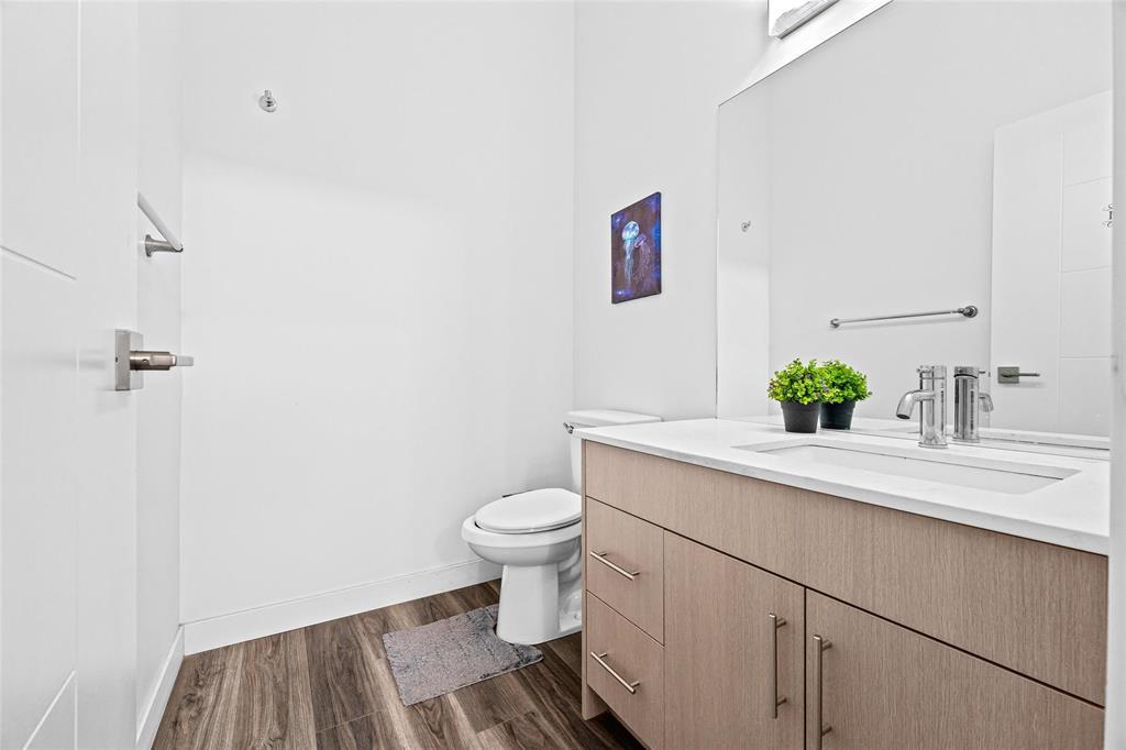 20 Indra Crescent, Winnipeg, Manitoba  R2R 2B4 - Photo 10 - 202618648
