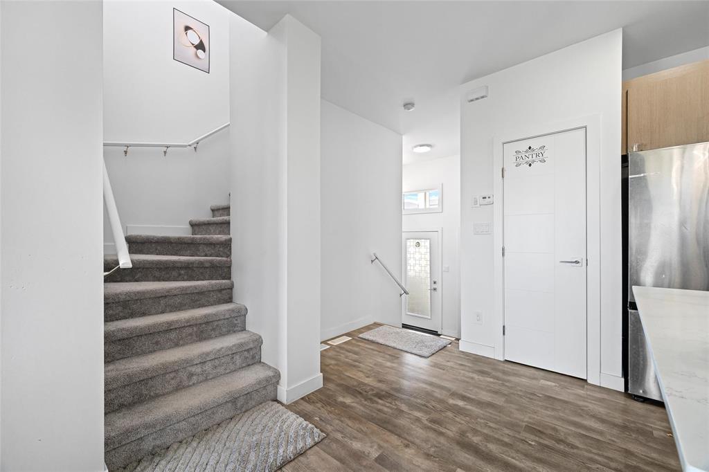 20 Indra Crescent, Winnipeg, Manitoba  R2R 2B4 - Photo 11 - 202618648