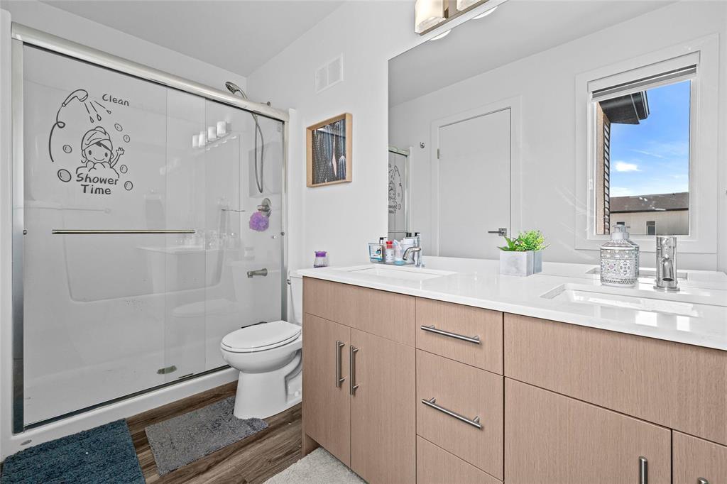 20 Indra Crescent, Winnipeg, Manitoba  R2R 2B4 - Photo 16 - 202618648