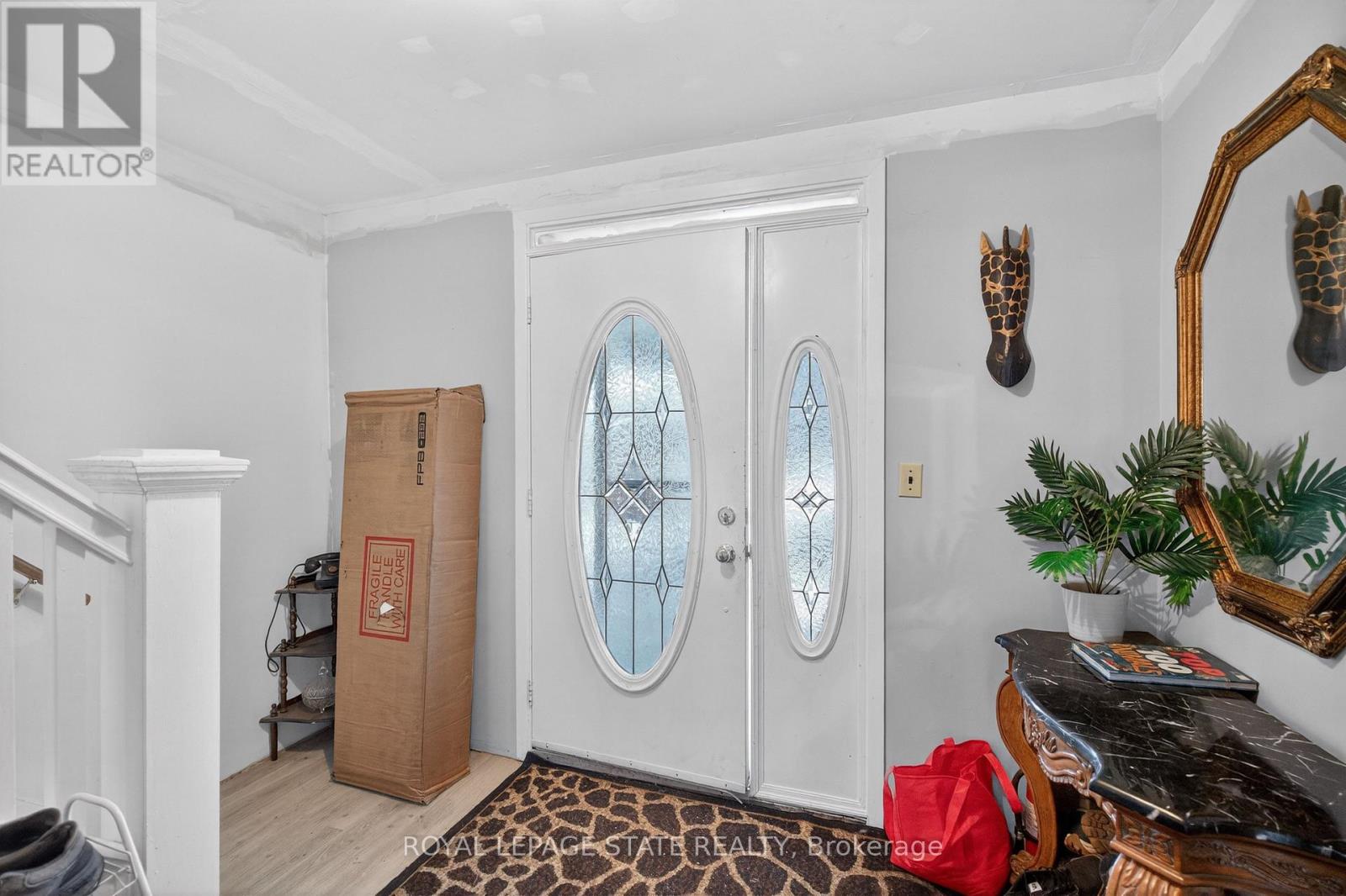 312 East 12th Street, Hamilton, Ontario  L9A 3Y1 - Photo 3 - X13618330