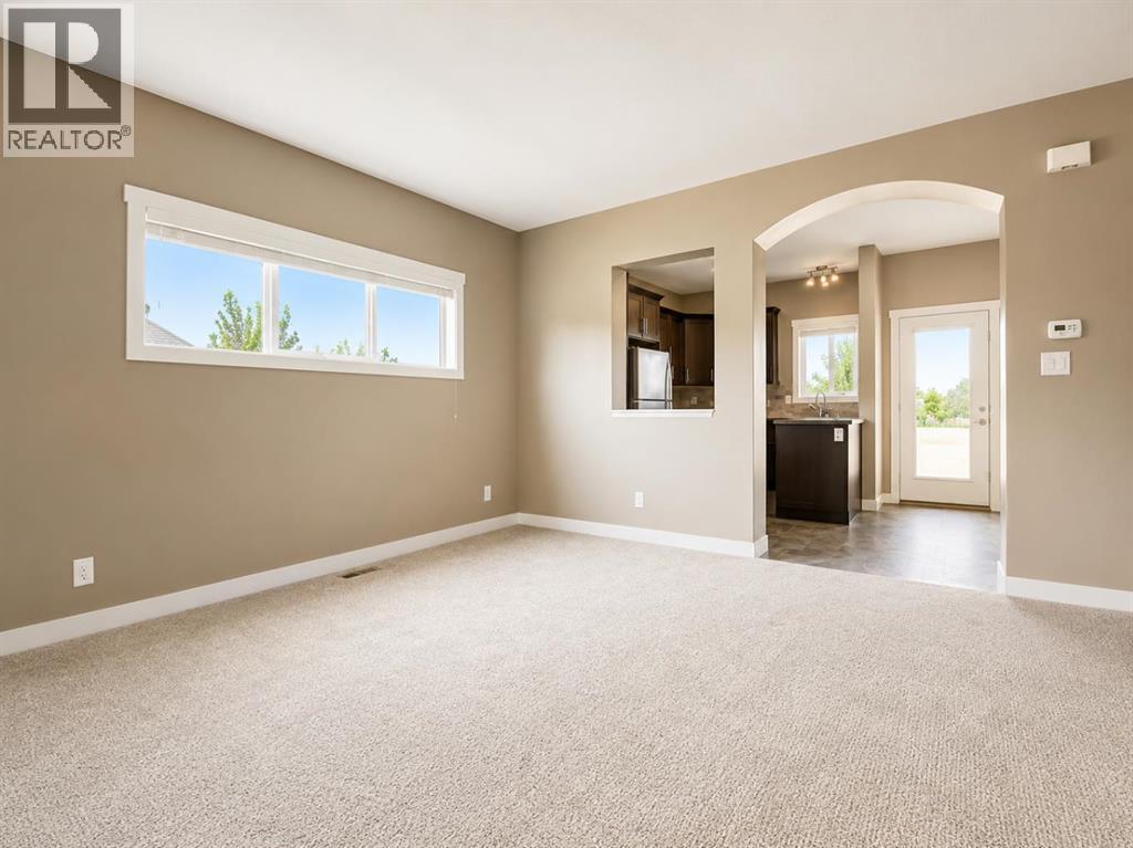 7 Rowberry Court, Sylvan Lake, Alberta  T4S 0L7 - Photo 5 - A2297809