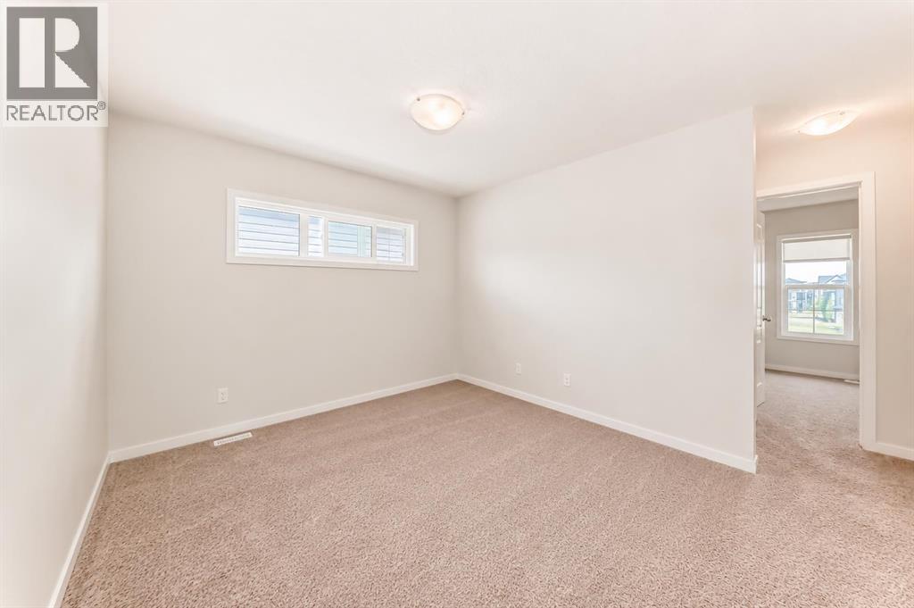571 Seton Circle Se, Calgary, Alberta  T3M 3G8 - Photo 32 - A2319021