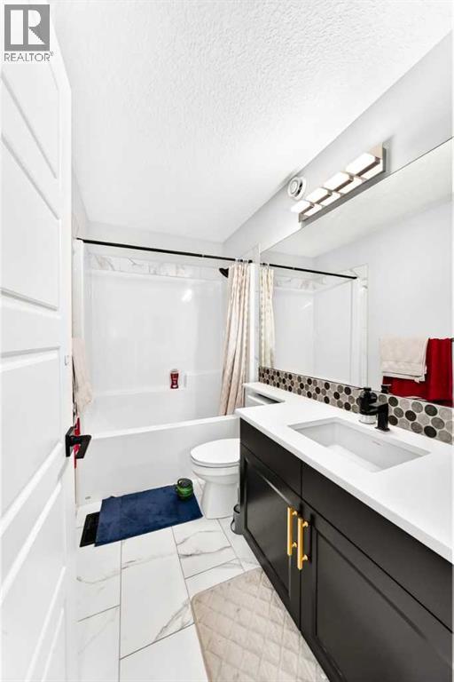 241 Sage Bluff Rise Nw, Calgary, Alberta  T3R 1W2 - Photo 33 - A2329335