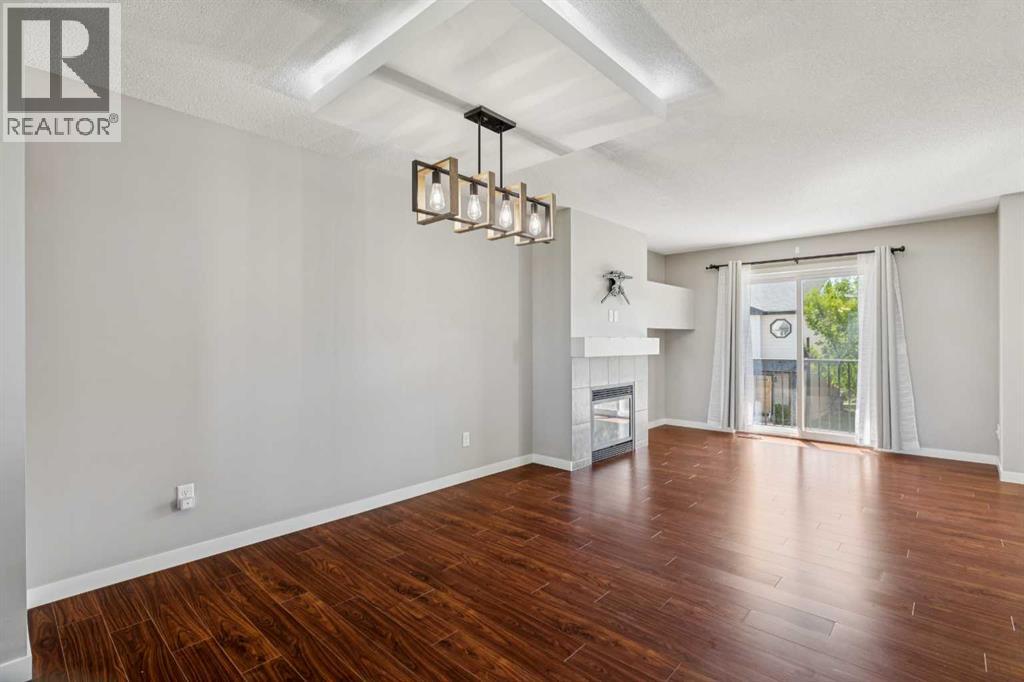 409 Copperpond Landing Se, Calgary, Alberta  T2Z 1G9 - Photo 10 - A2330177