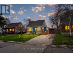 31 ALLISTER AVENUE, Toronto, Ontario