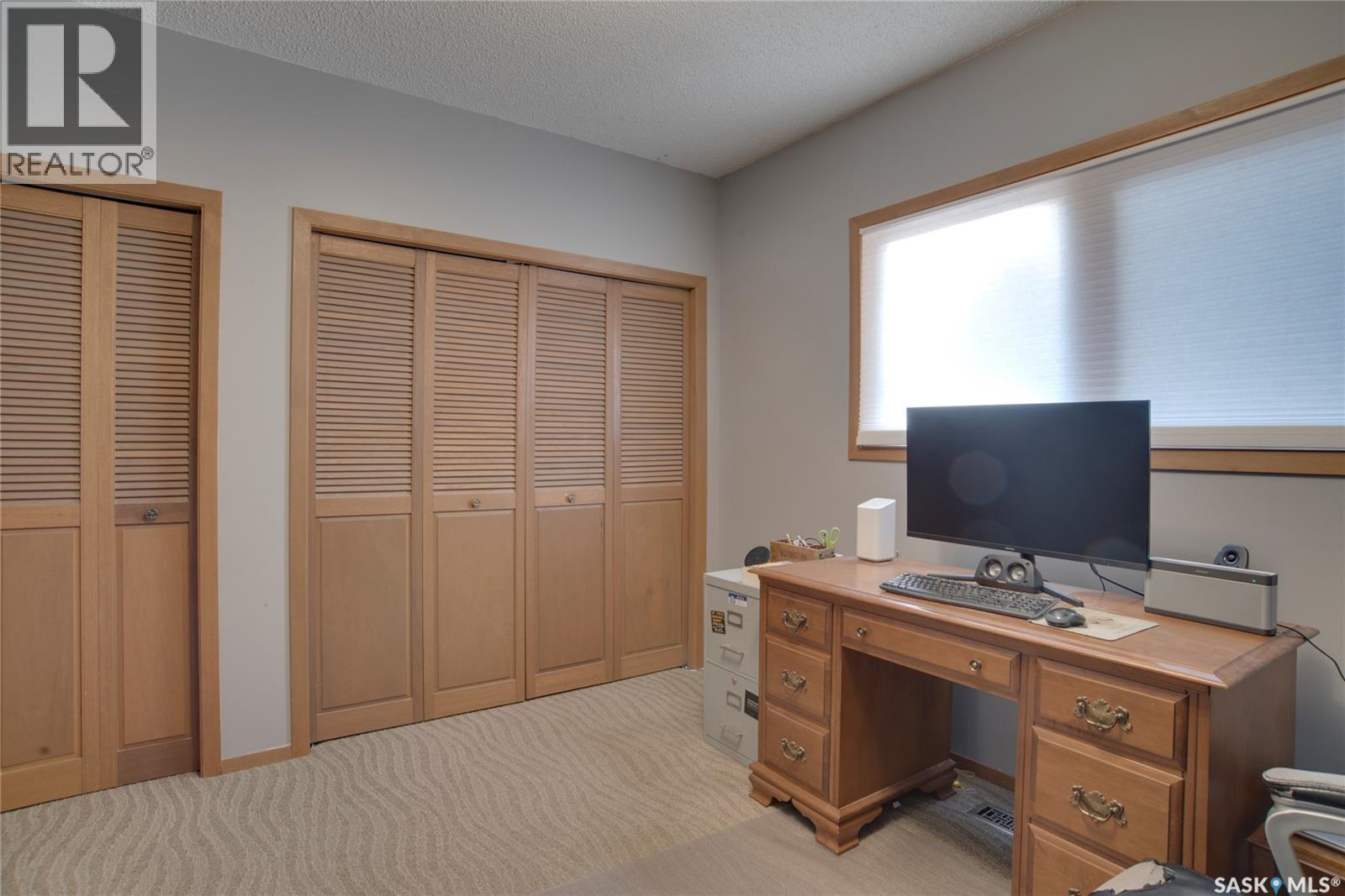 407 Chitek Crescent, Saskatoon, Saskatchewan  S7K 5C1 - Photo 15 - SK043991