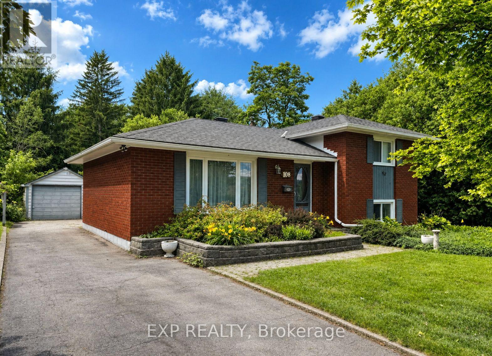 108 KATHERINE STREET, Collingwood, Ontario