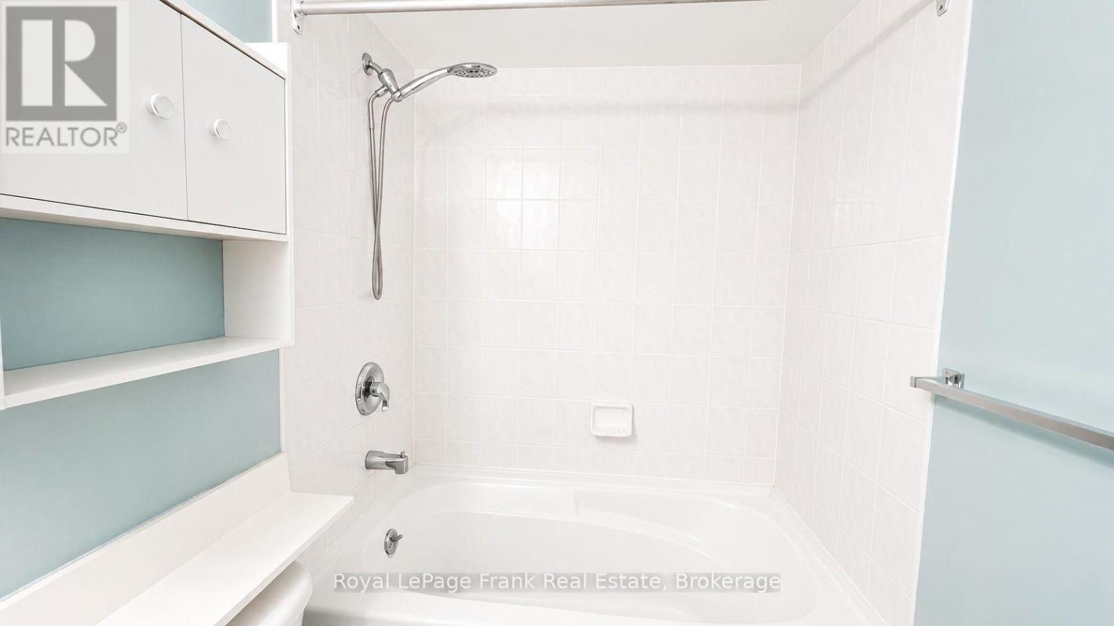 1002 - 1 Lee Centre Drive, Toronto, Ontario  M1H 3J2 - Photo 12 - E13618558