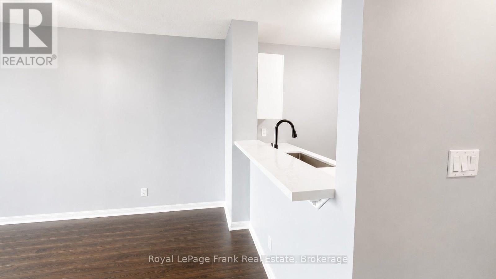 1002 - 1 Lee Centre Drive, Toronto, Ontario  M1H 3J2 - Photo 17 - E13618558